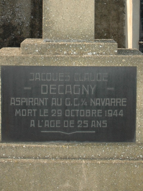 Tombe Asp Decagny