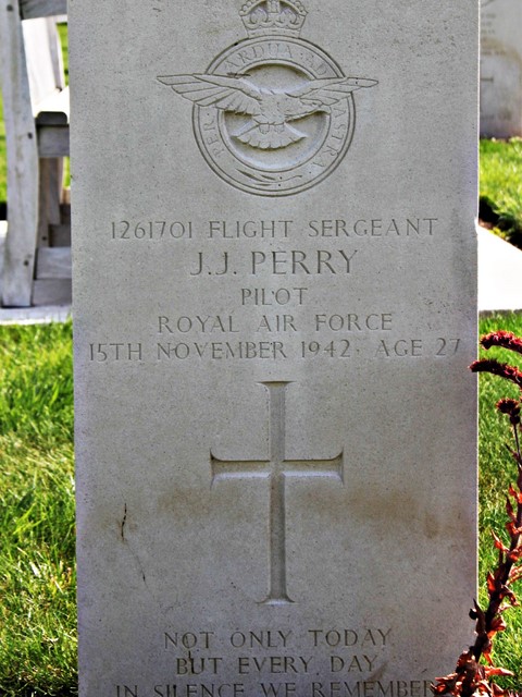 Tombe F/Sgt Perry