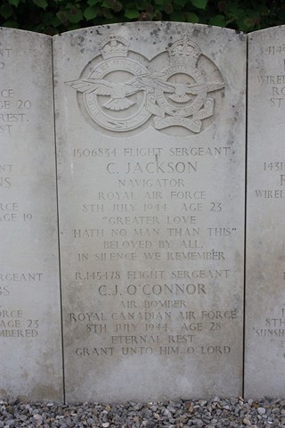 Tombe F/Sgt Jackson & O'Connor