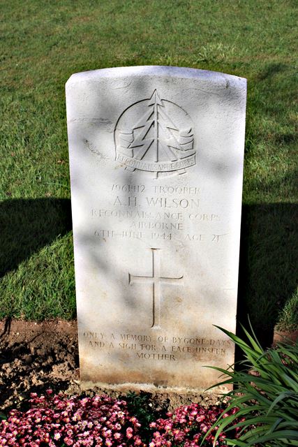 Tombe Troop Wilson