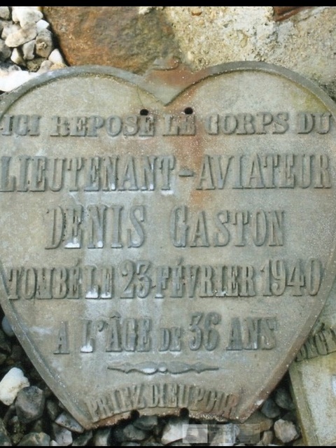 Plaque Lt Gaston Denis