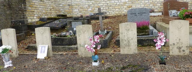 Tombes du cimetire d'Haraucourt