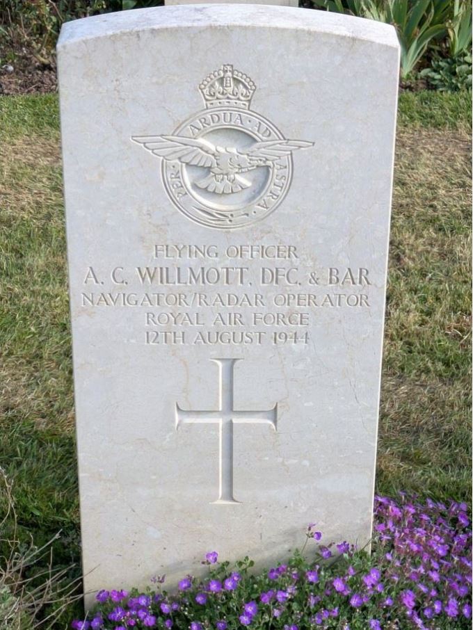 F/O Arthur Charles Willmott