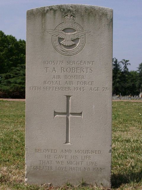 Tombe Sgt Roberts