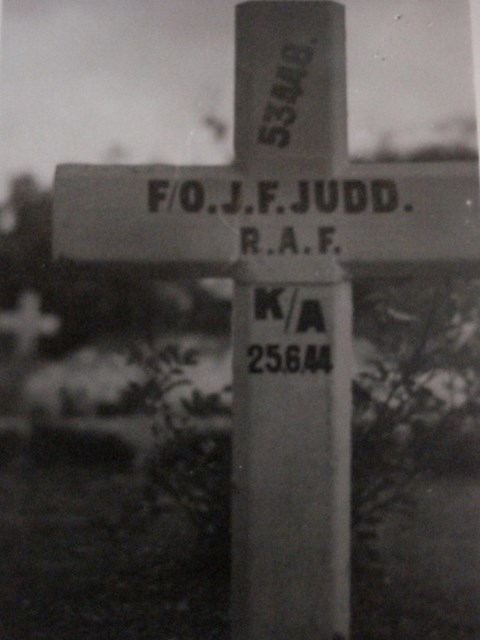 Tombe initiale Sgt Judd