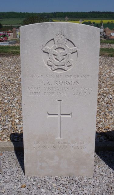 Tombe F/Sgt Robson