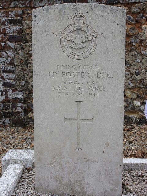 Tombe F/O Foster