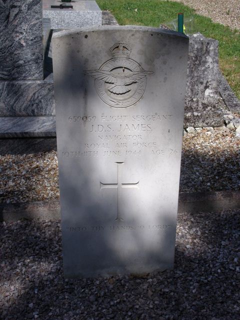 Tombe F/Sgt James