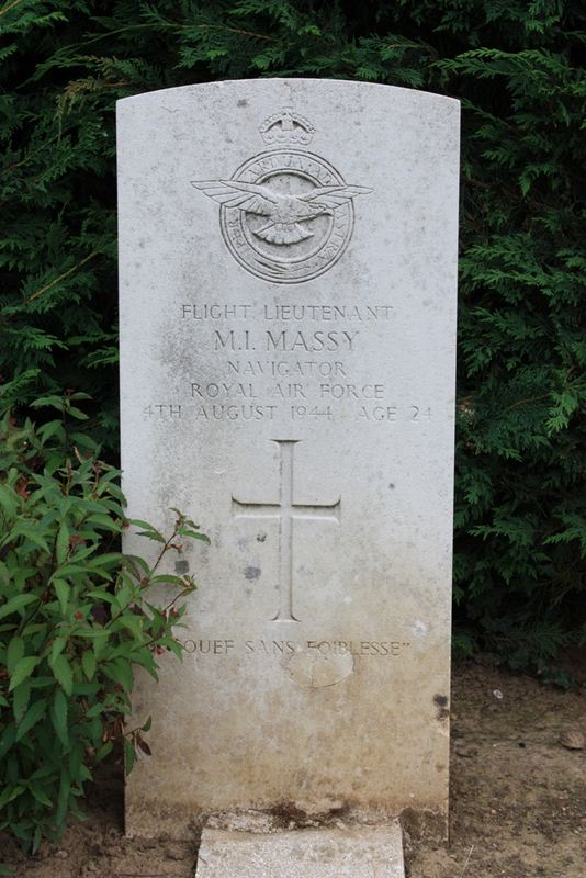 Tombe F/Lt Massy
