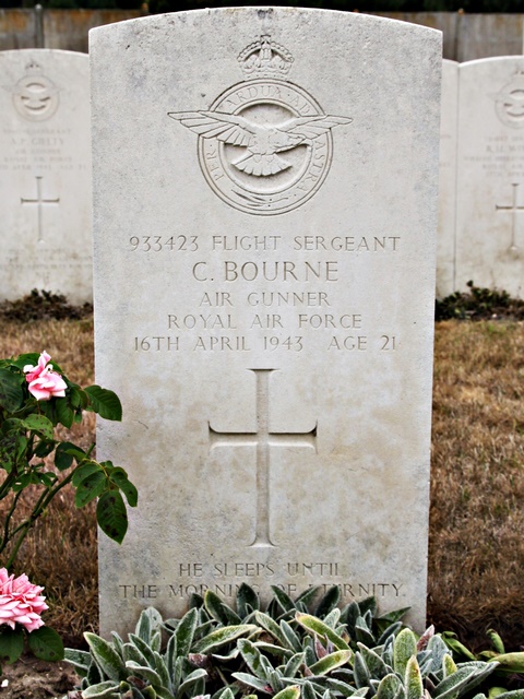 Tombe F/Sgt Bourne