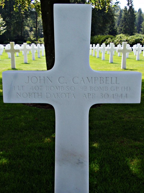 Tombe 1Lt Campbell