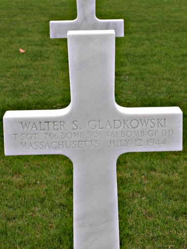 Tombe T/Sgt Walter S Gladkowski