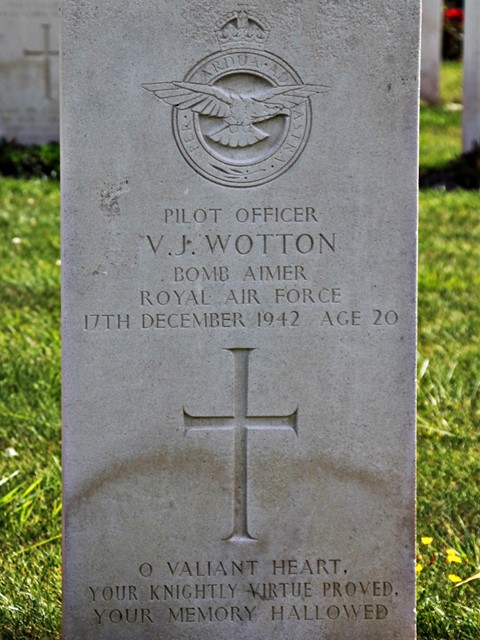 Tombe P/O Wotton
