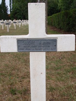 Tombe Adj/C Kleber Saudry