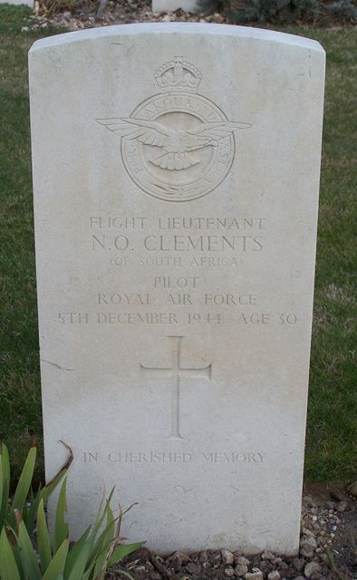 Tombe F/L Clements