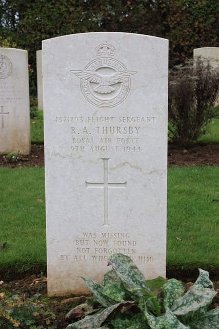 Tombe F/Sgt Thursby