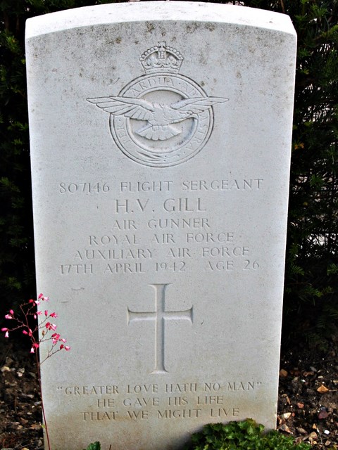 Tombe F/Sgt Gill