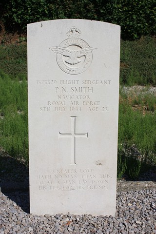 Tombe F/Sgt Smith