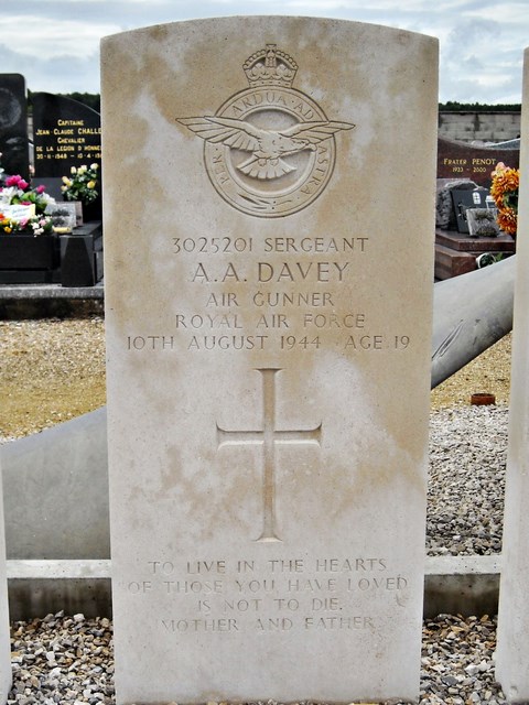 Tombe Sgt Davey