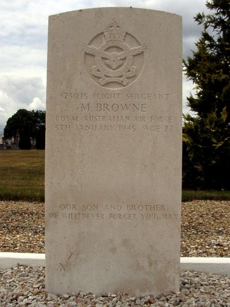 Tombe F/Sgt Browne - Photo Jean-Luc Maillet