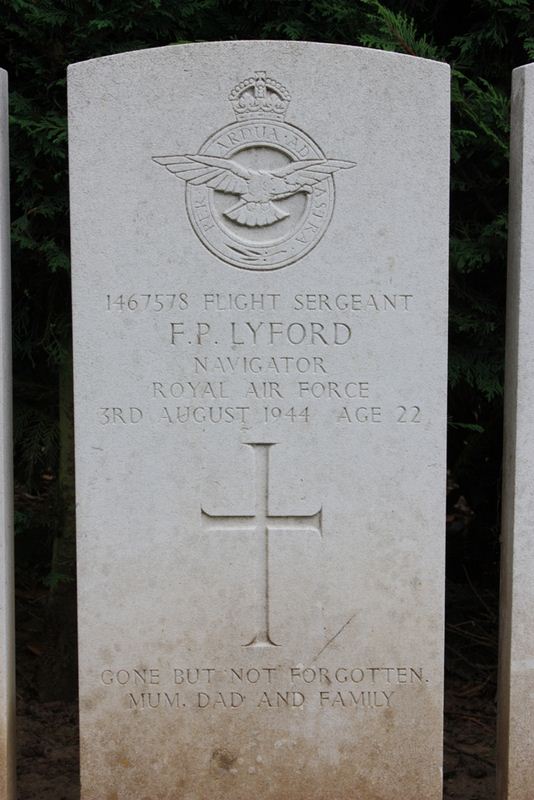 Tombe F/Sgt Lyford