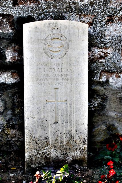 Tombe Sgt Graham