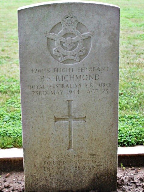 Tombe F/Sgt Richmond