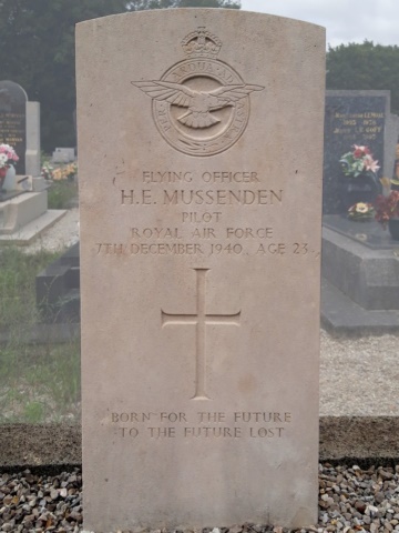 F/O Hugh Eric Mussenden