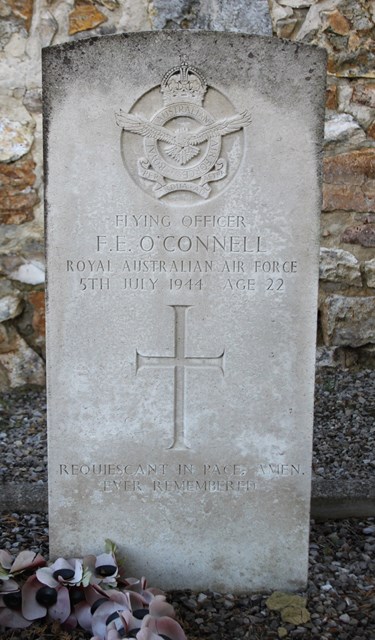 Tombe F/O O'Connell